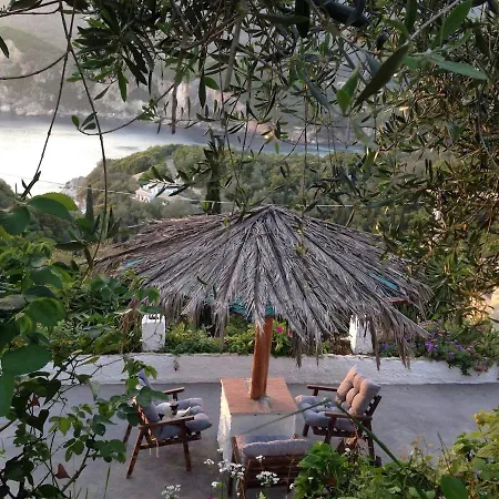 Myrto's House Liapades