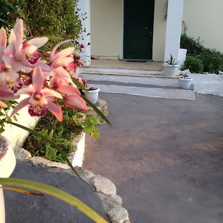 Дом отдыха Myrto's House